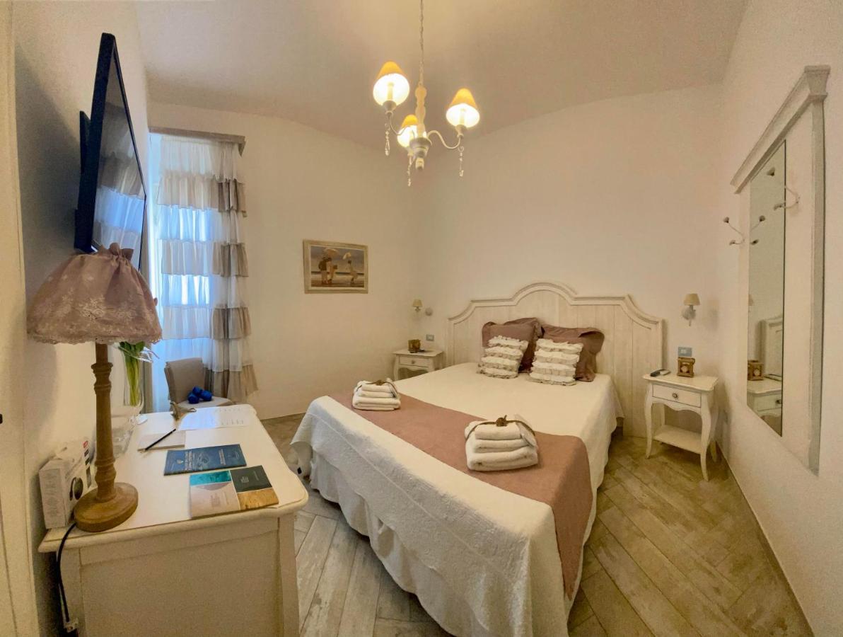 La Casa Di Ada E Gigi Vacanze Porto Cesareo Exteriör bild