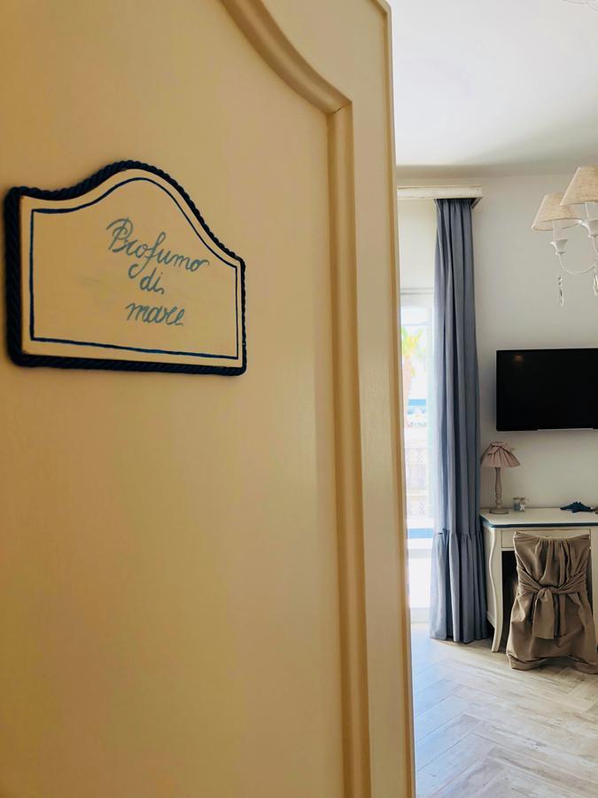 La Casa Di Ada E Gigi Vacanze Porto Cesareo Exteriör bild